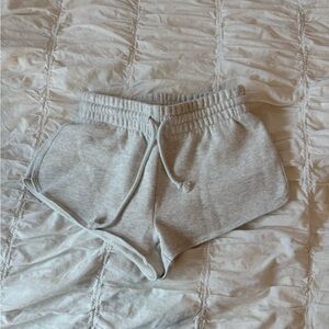 Aritzia TNA shorts size 2xs brand new